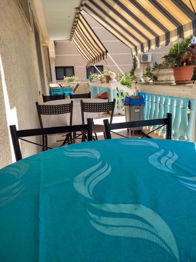 Vila Cikaj Hotel Durres Exterior photo